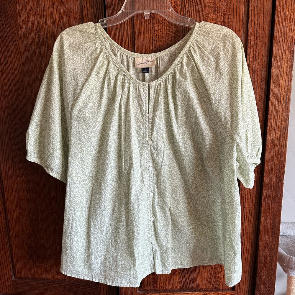 Puff Sleeve Top